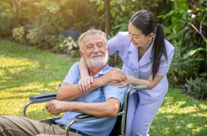 cuidador de idoso home care na asa norte em Brasília